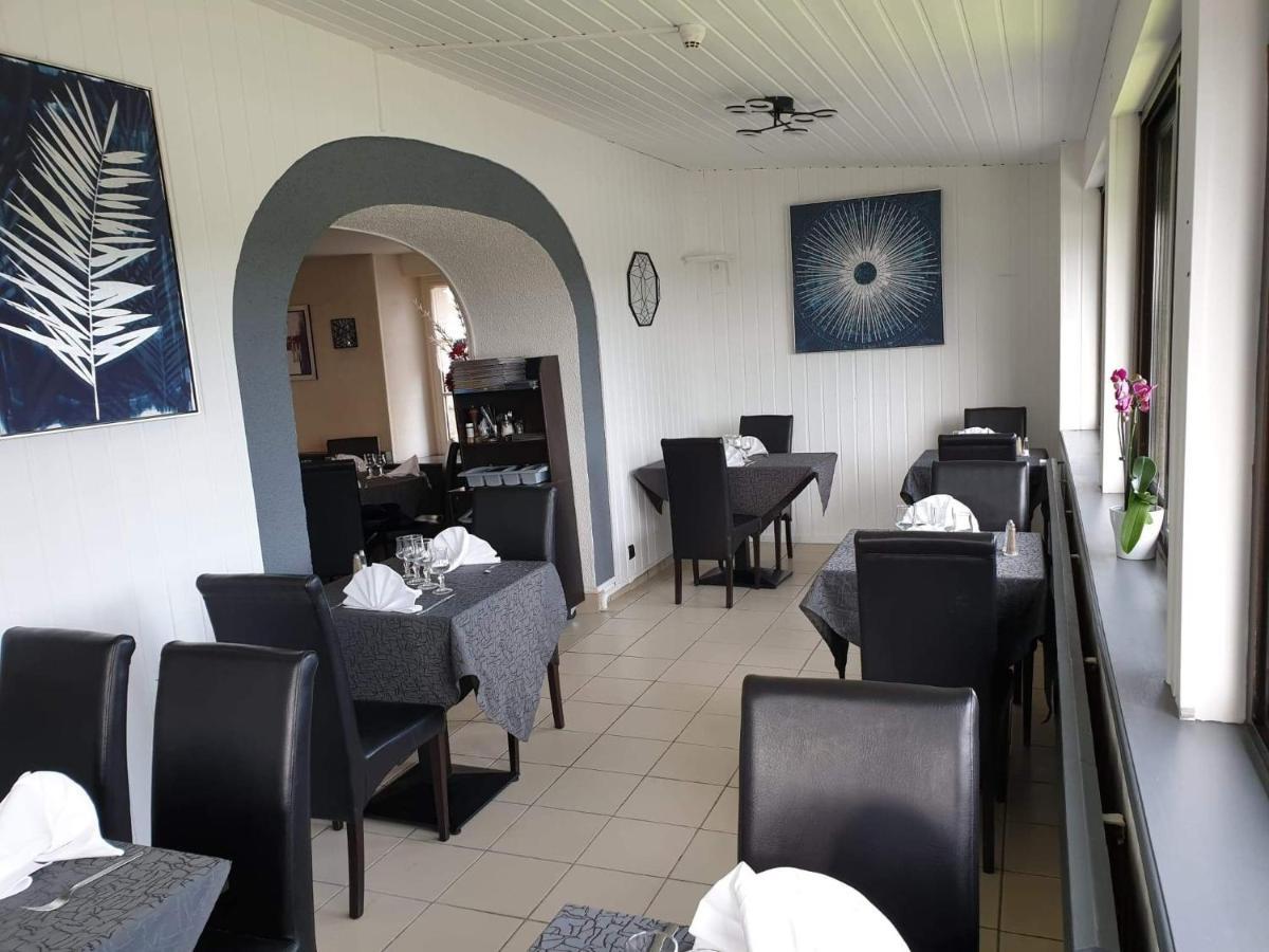 Les Appartements De La B Saint-Benoît-des-Ondes Esterno foto