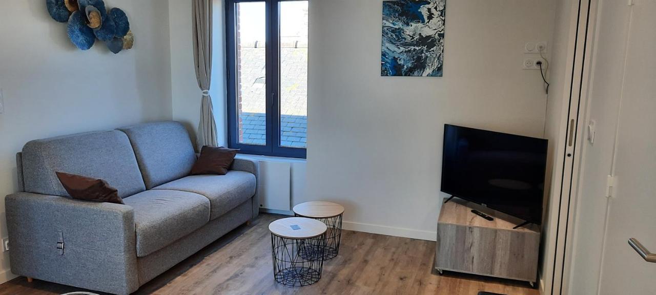 Les Appartements De La B Saint-Benoît-des-Ondes Esterno foto