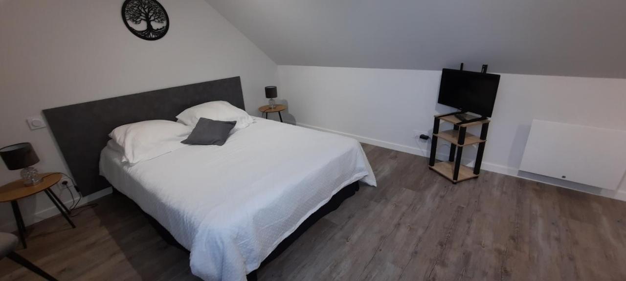 Les Appartements De La B Saint-Benoît-des-Ondes Esterno foto
