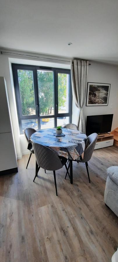 Les Appartements De La B Saint-Benoît-des-Ondes Esterno foto