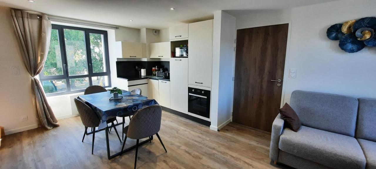 Les Appartements De La B Saint-Benoît-des-Ondes Esterno foto