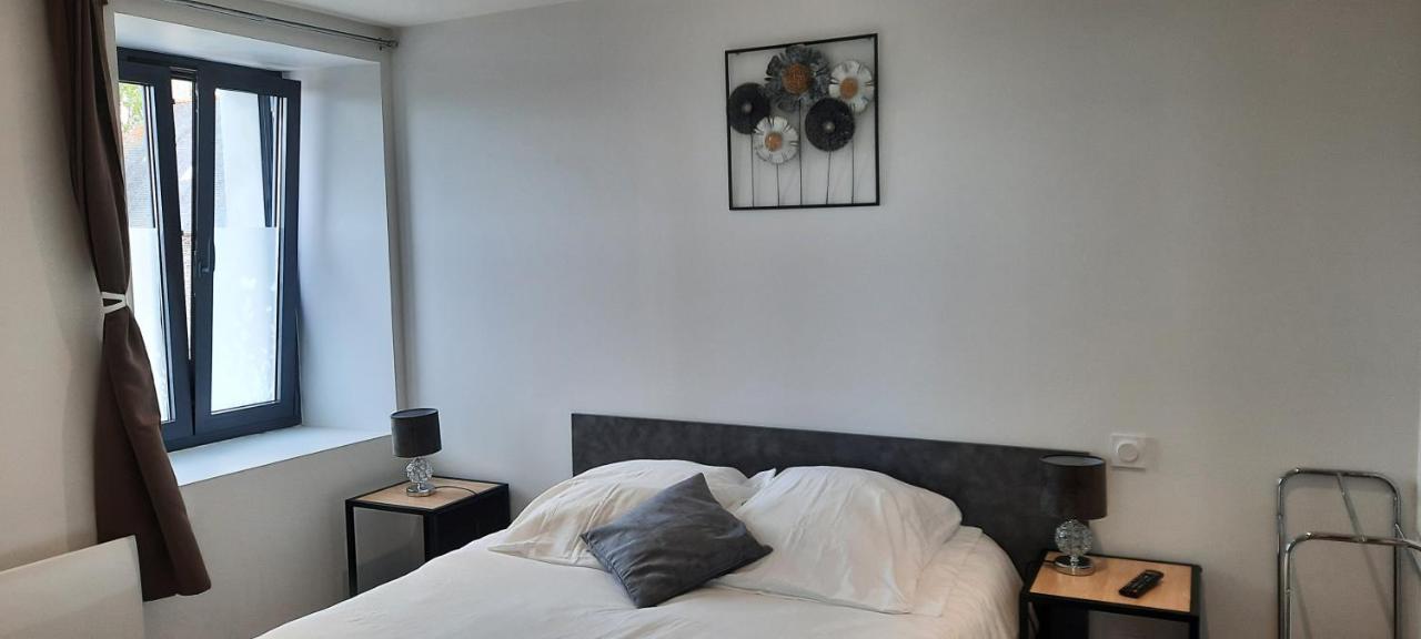 Les Appartements De La B Saint-Benoît-des-Ondes Esterno foto